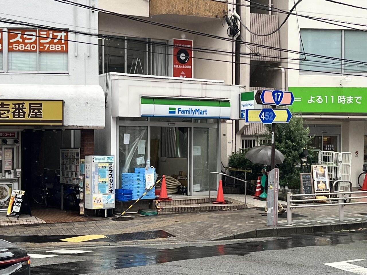 白山上ファミマ
